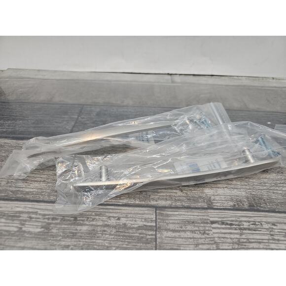 Brainerd 2-pc Caroline Arch Pull (P37034W-SN-CP) 160mm•Satin Nickel [82] - Picture 2 of 9